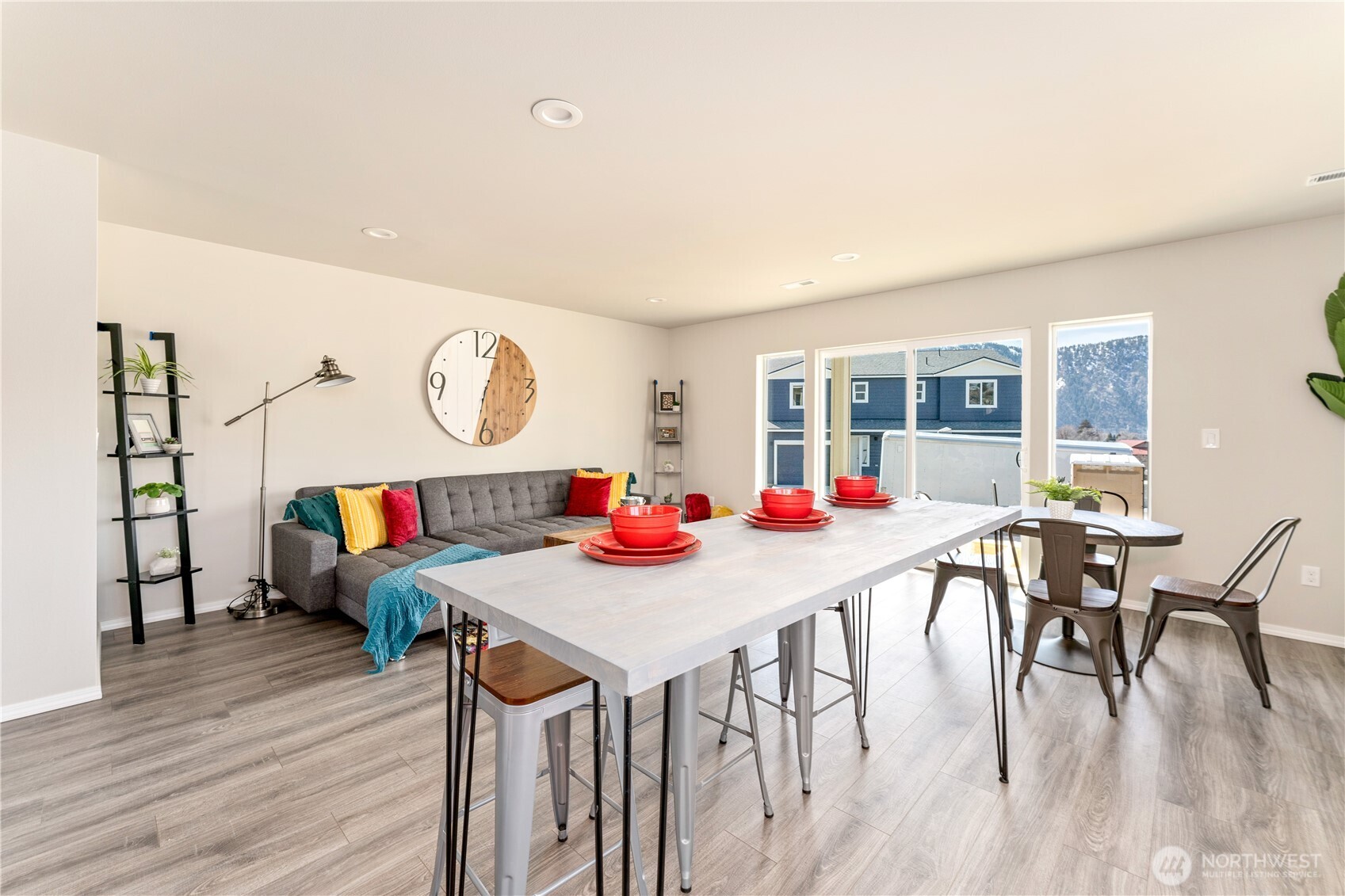 51 Phoebe Lane Unit: 14