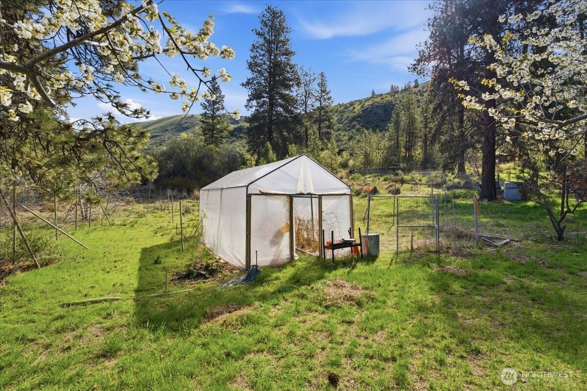 5 Mountain Spring Road
