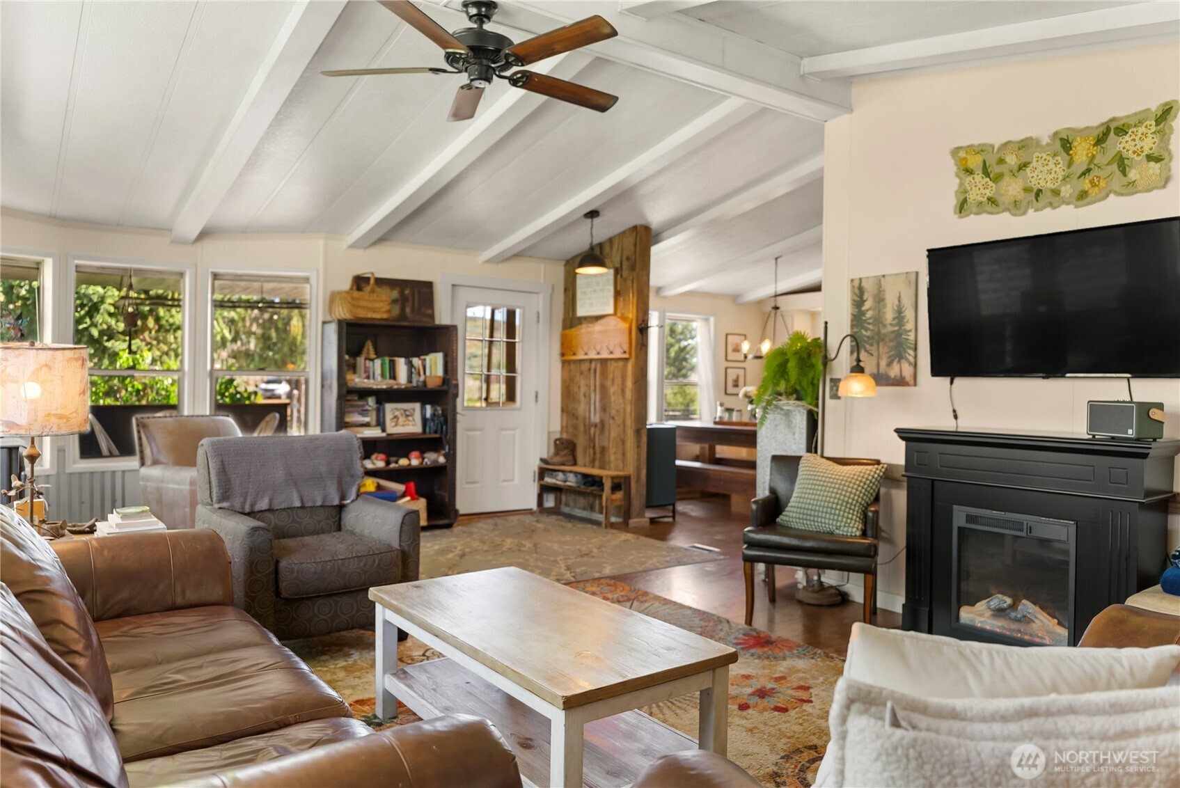 1574 Pine Creek Unit: B