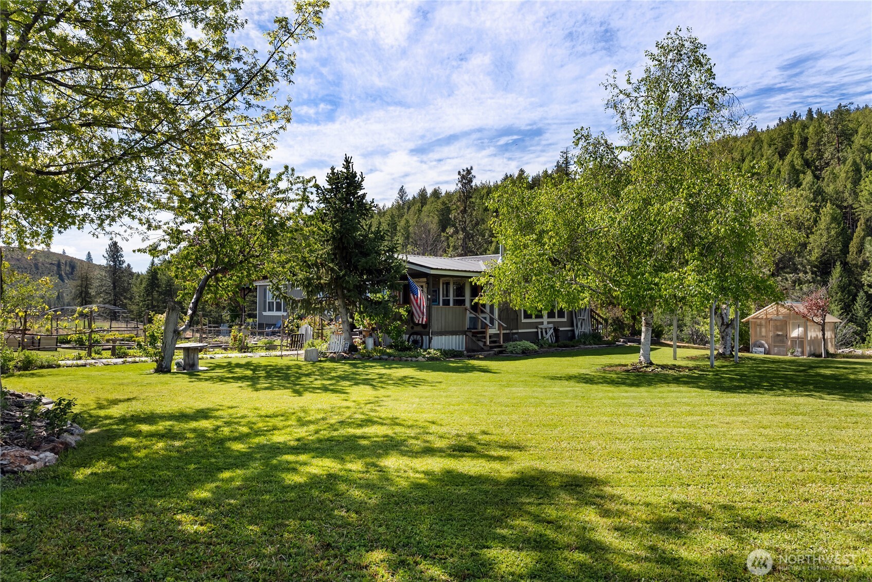 1574 Pine Creek Unit: B