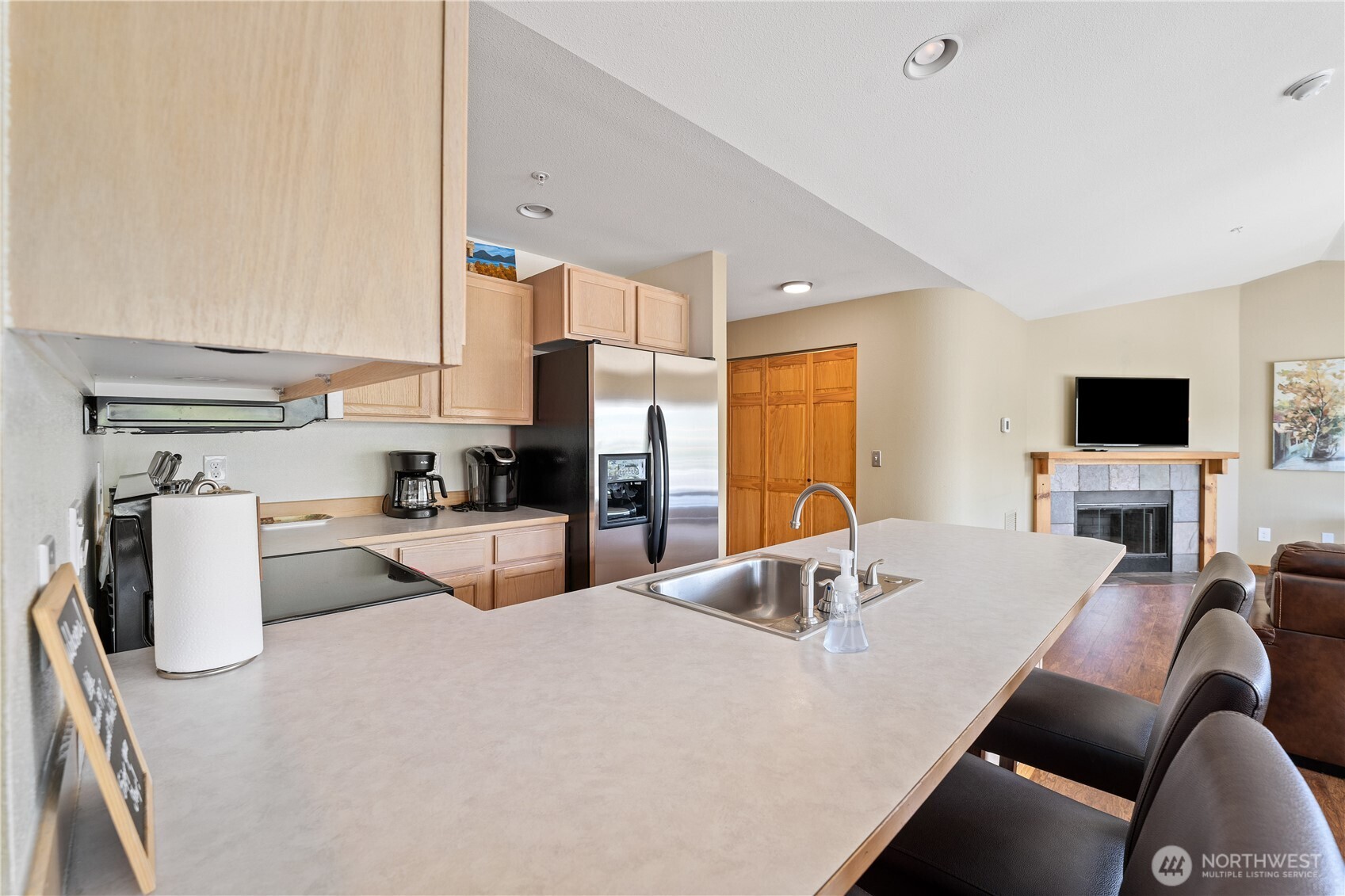 808 W Manson Highway Unit: C303
