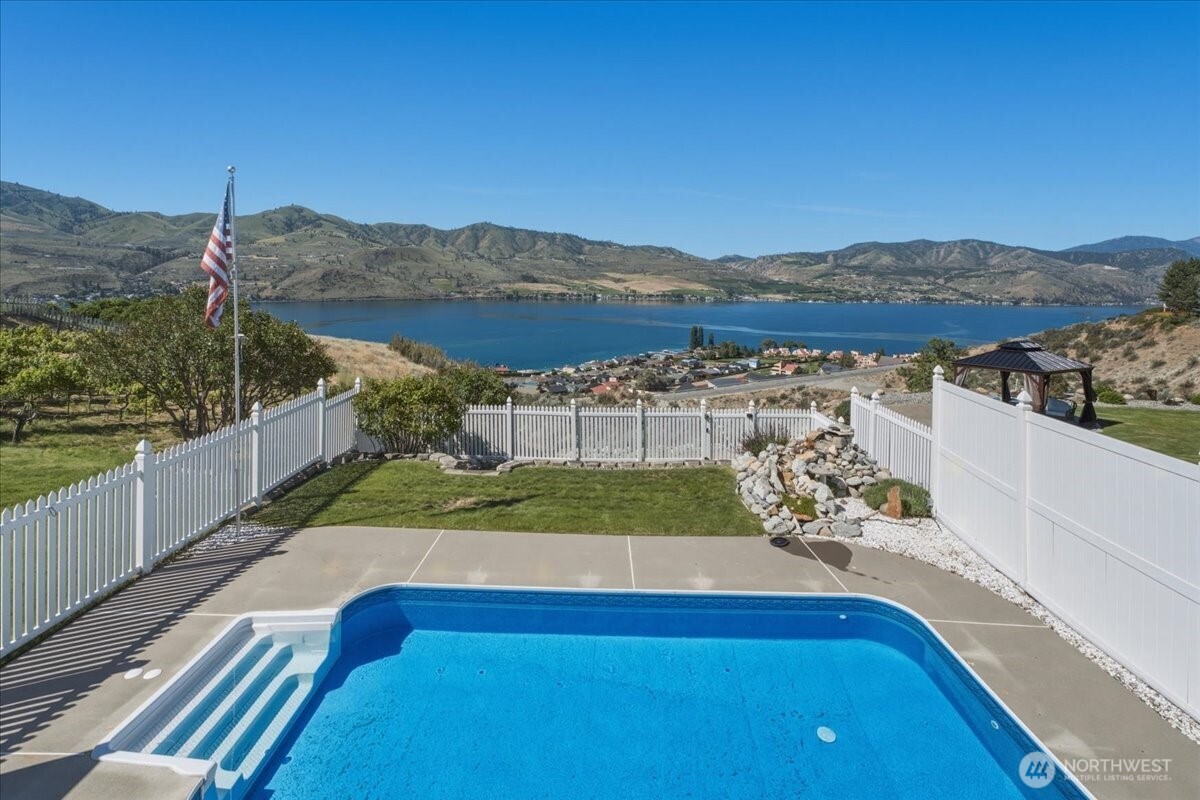 104 Orchard View Drive