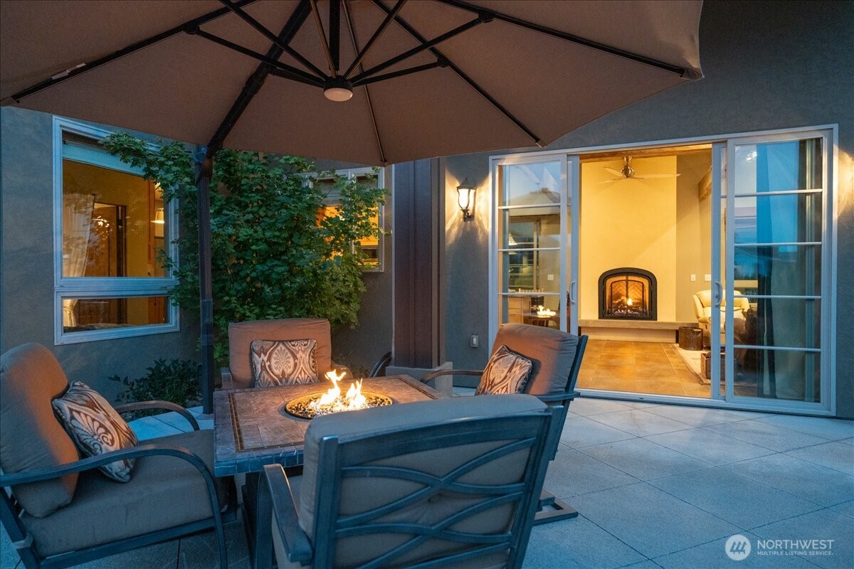 100 Ridgeview Drive