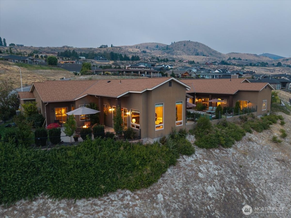 100 Ridgeview Drive