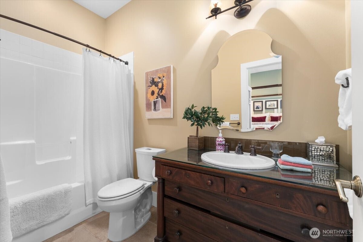 100 Ridgeview Drive