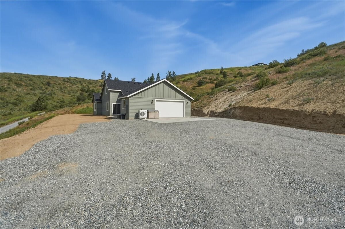 390 True Blue Lane
