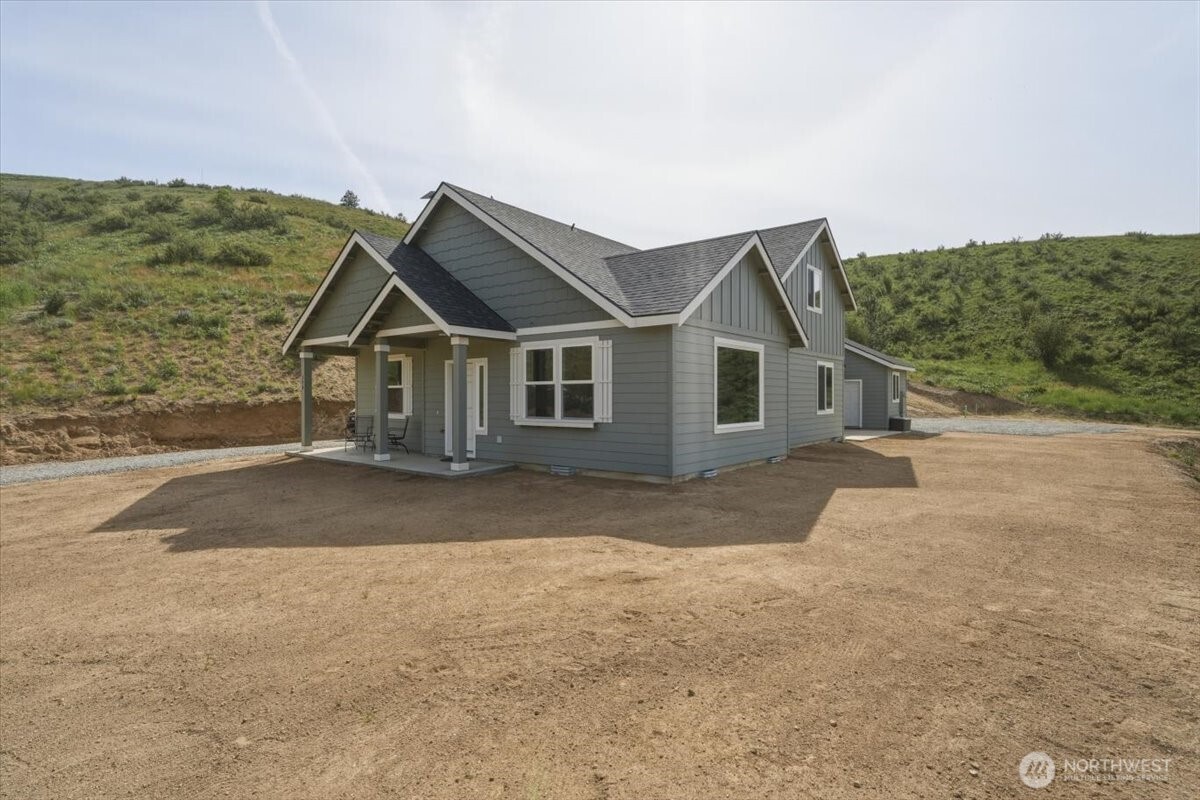 390 True Blue Lane