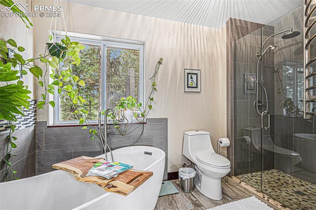 2998 Sunnywood Avenue