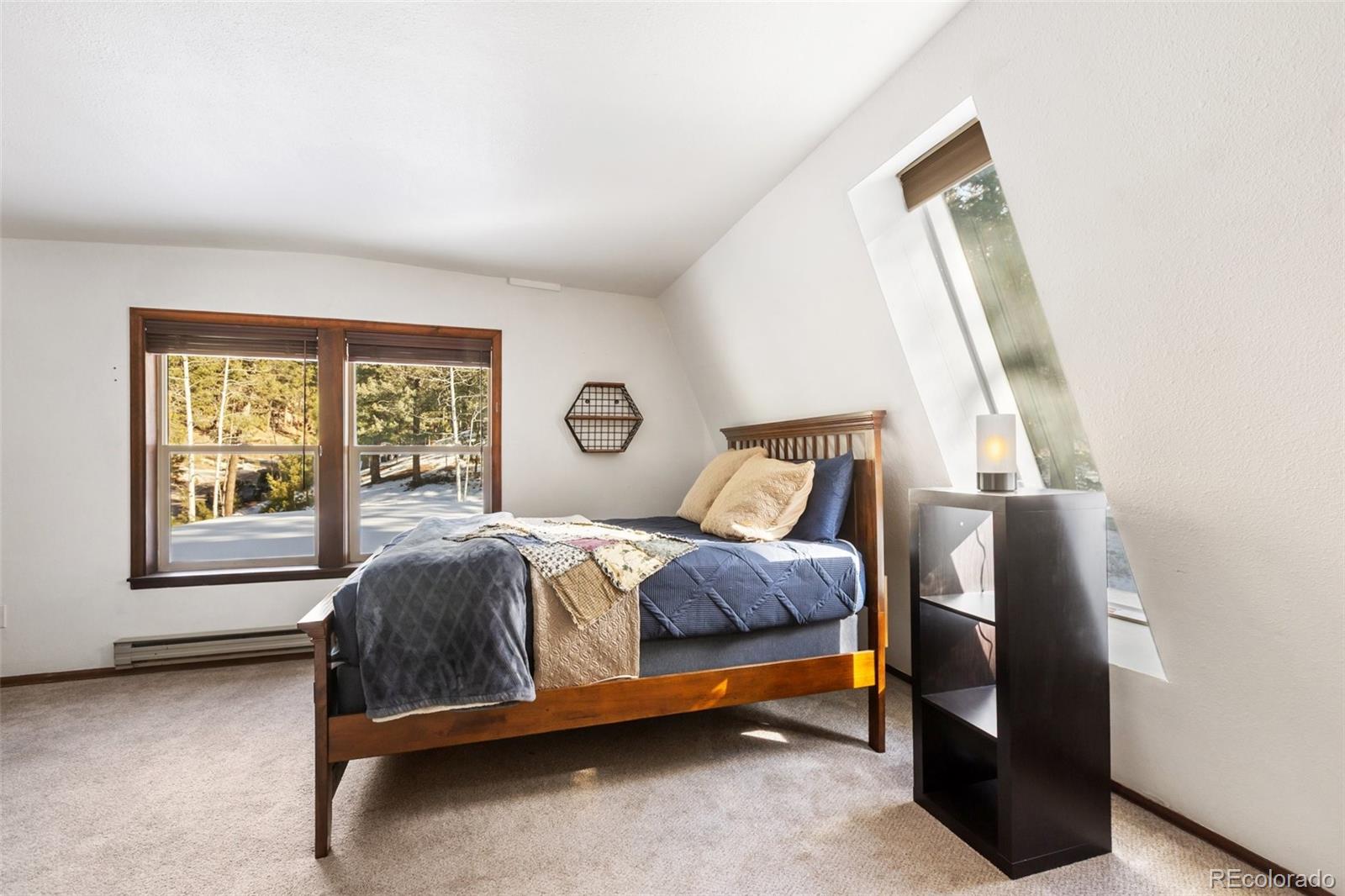 2619 Sunnywood Avenue