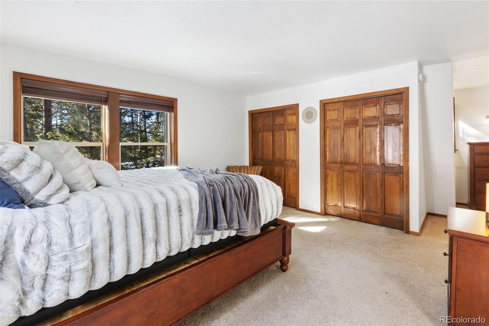 2619 Sunnywood Avenue