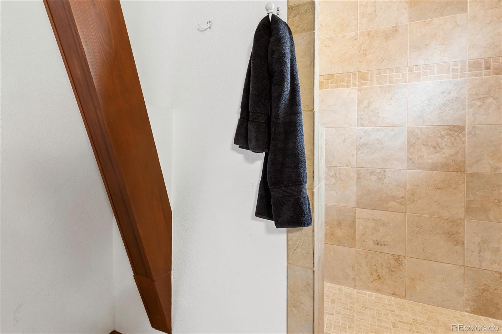 2619 Sunnywood Avenue