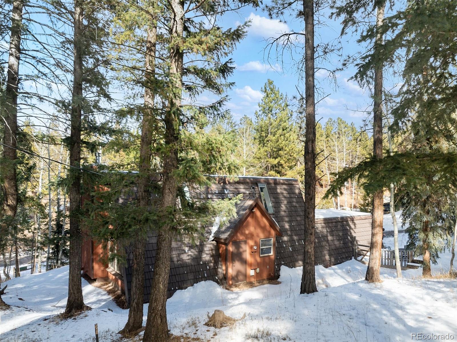 2619 Sunnywood Avenue