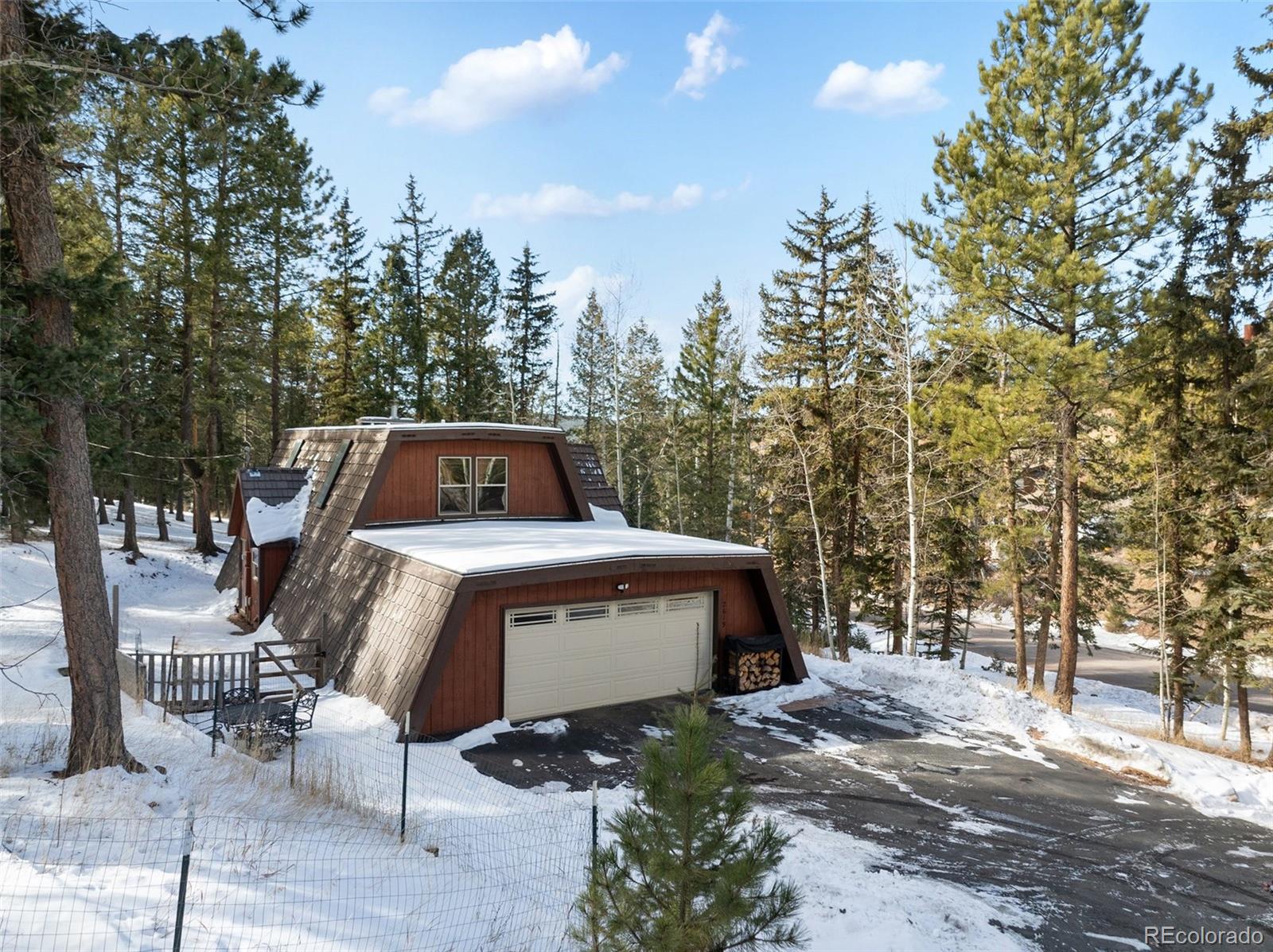 2619 Sunnywood Avenue