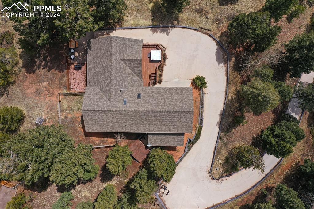 1068 Parkview Road