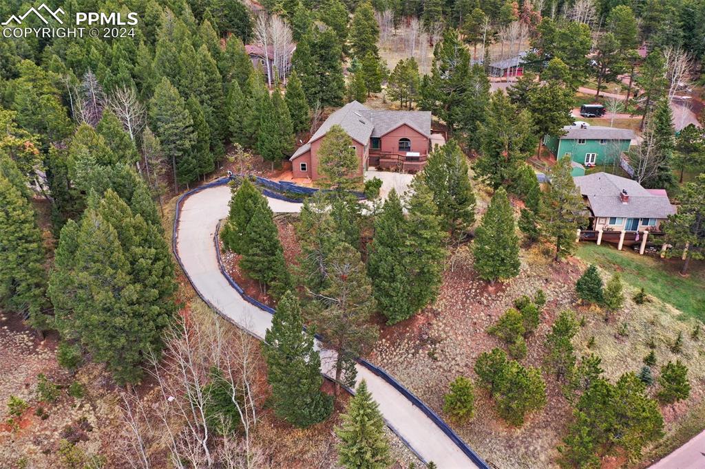 1068 Parkview Road