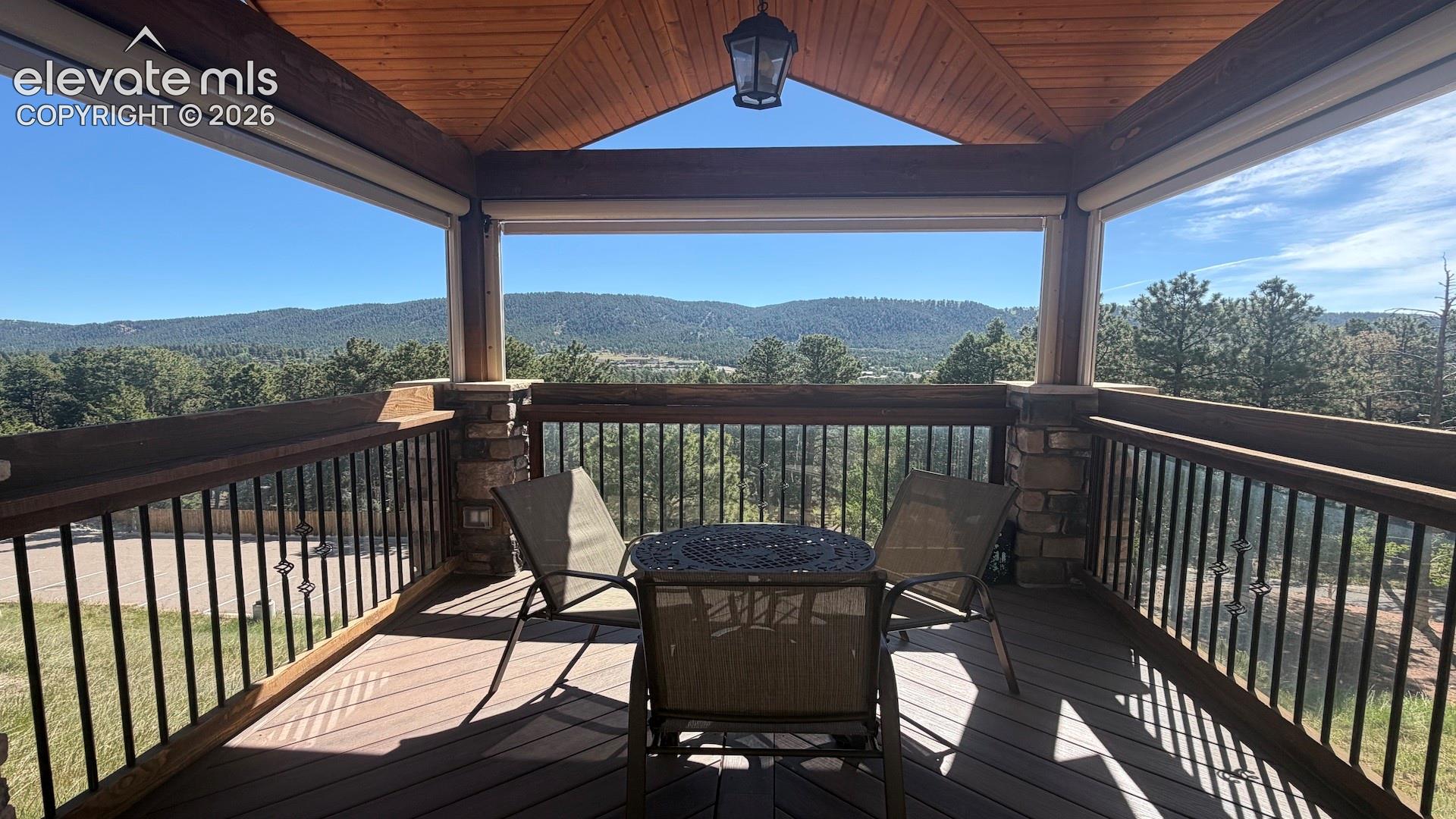 730 Country Drive