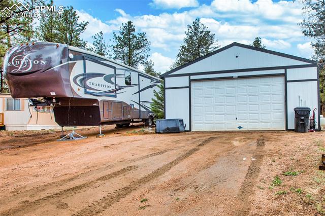 415 Forest Glen Trail