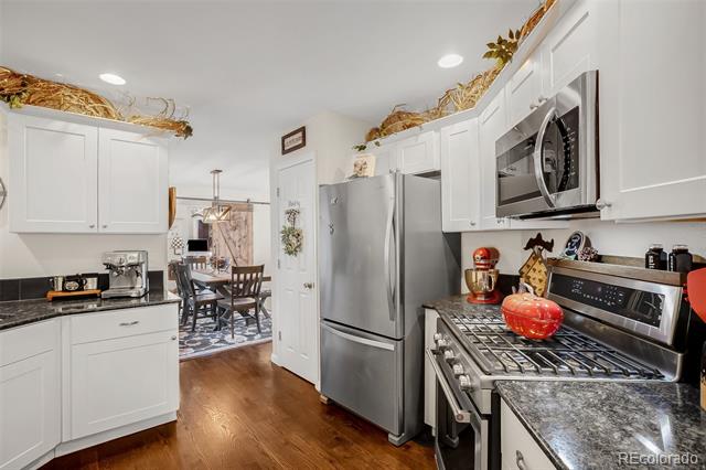 1261 Forest Edge Road