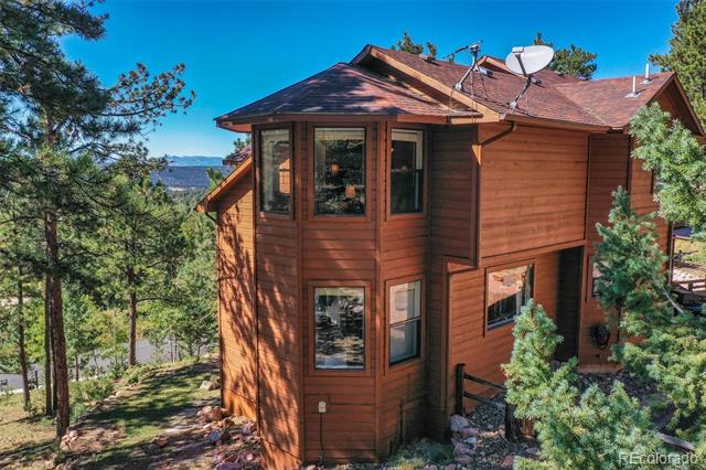 1261 Forest Edge Road