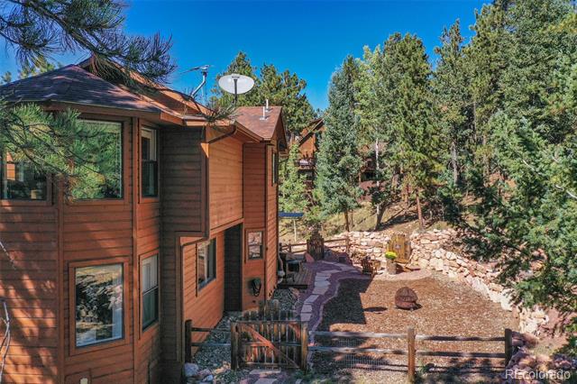 1261 Forest Edge Road