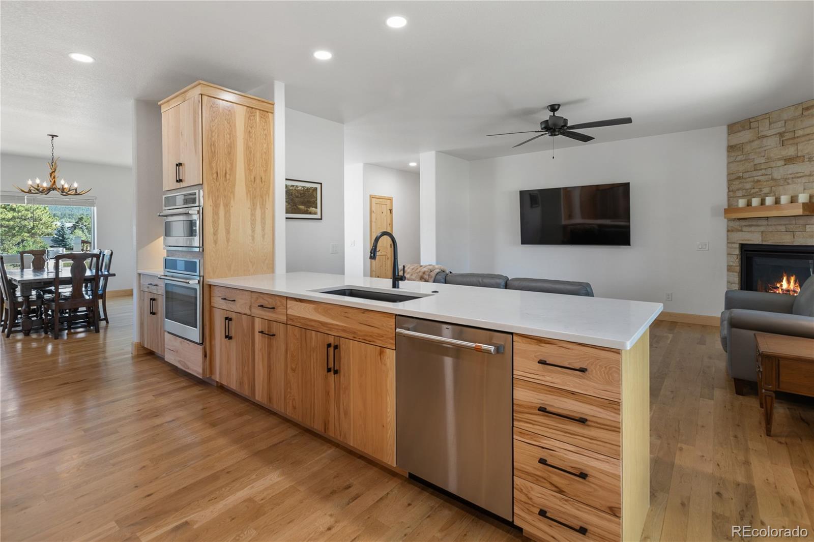 1382 Ridgestone Drive