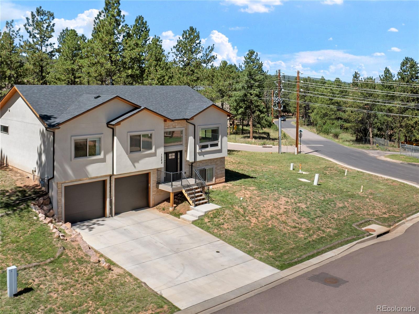 1382 Ridgestone Drive