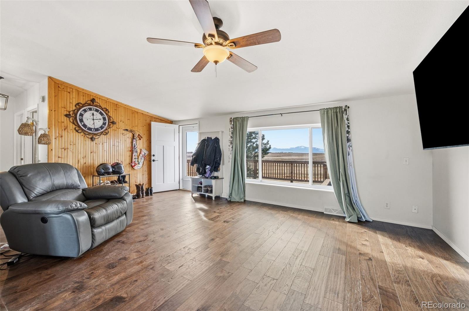 5535 Peerless Farms Road