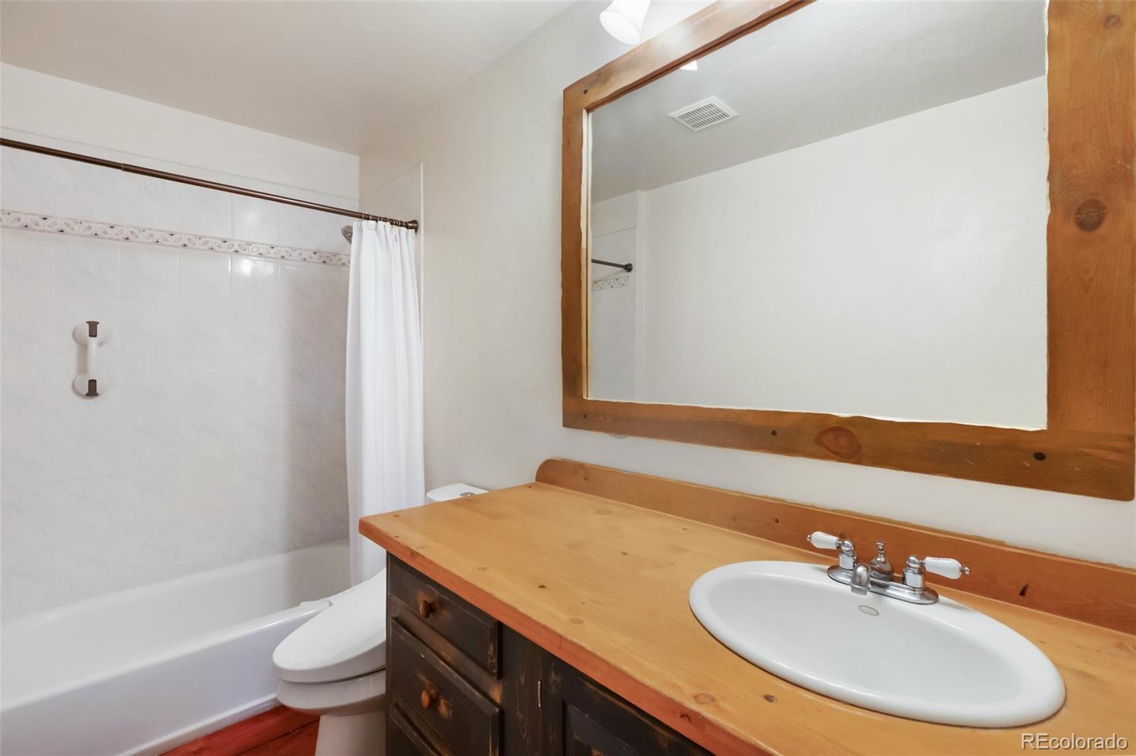 34 Piute Circle