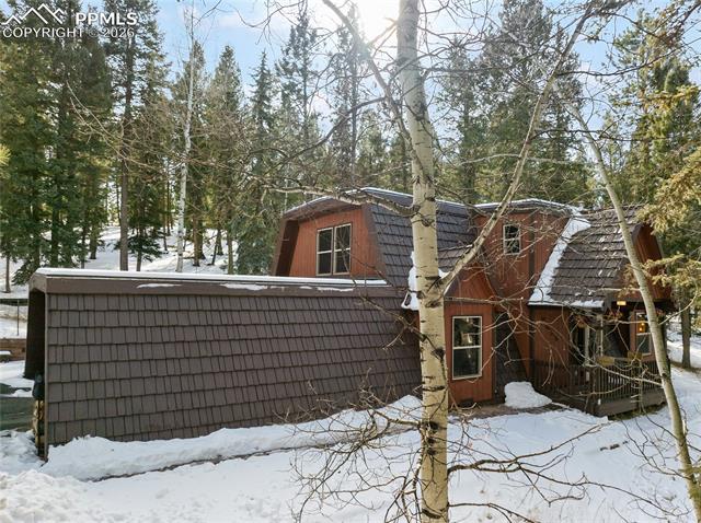 2619 Sunnywood Avenue