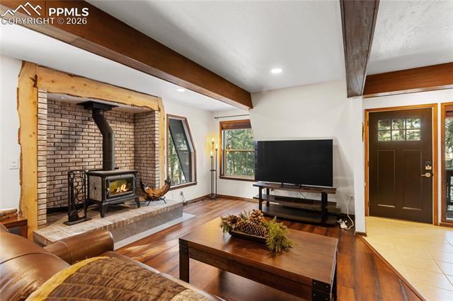 2619 Sunnywood Avenue