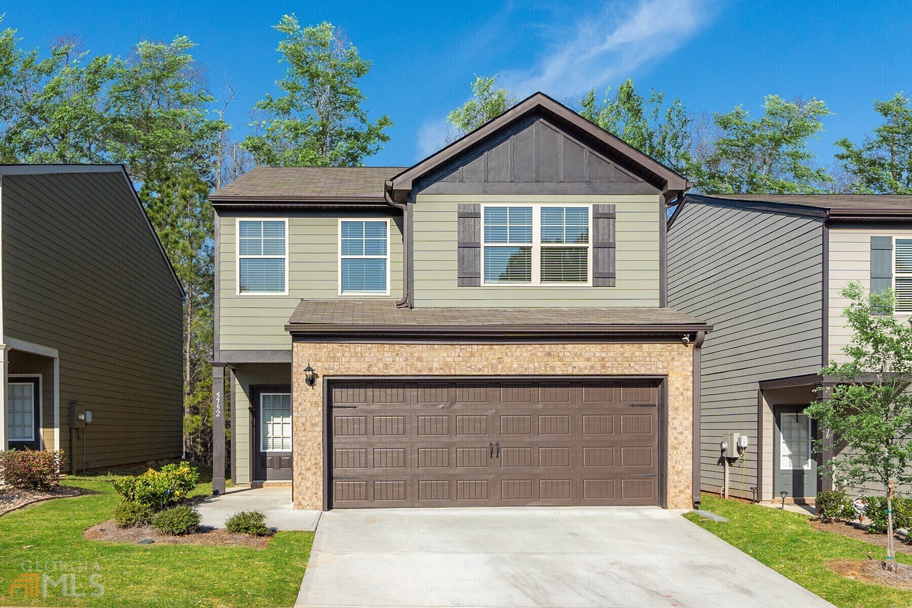 5752 Woodside Crossing