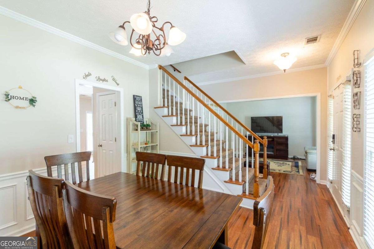 922 Heartwood Circle