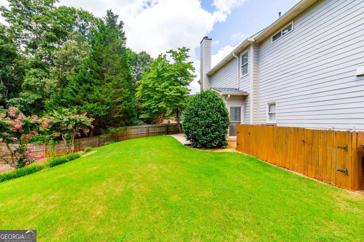 922 Heartwood Circle