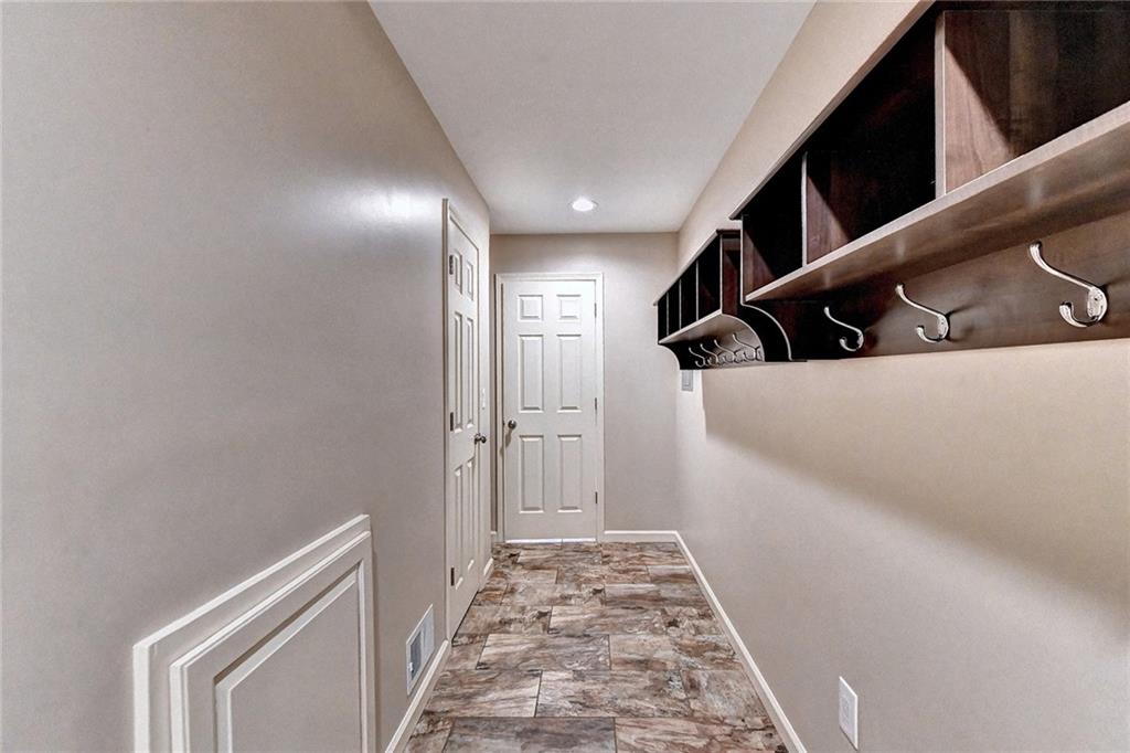 955 Old Loganville Road