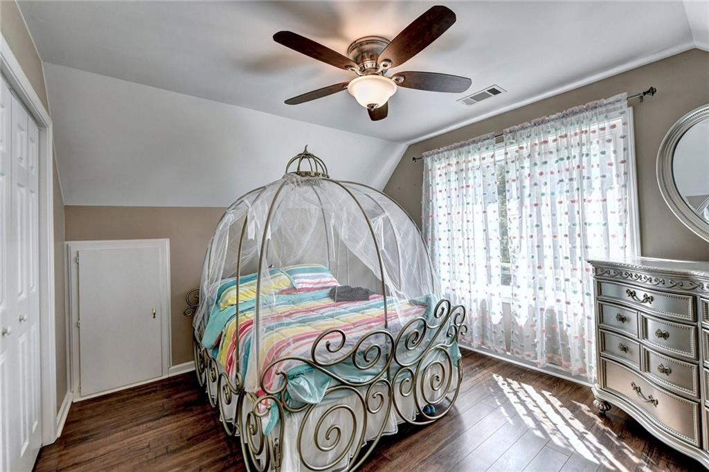 955 Old Loganville Road
