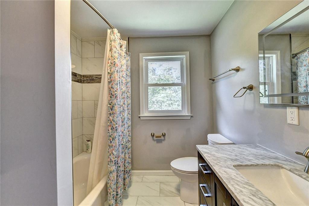 955 Old Loganville Road