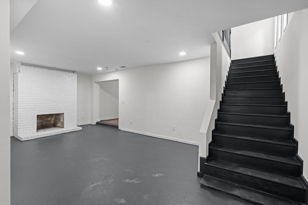 2375 Wallace Road