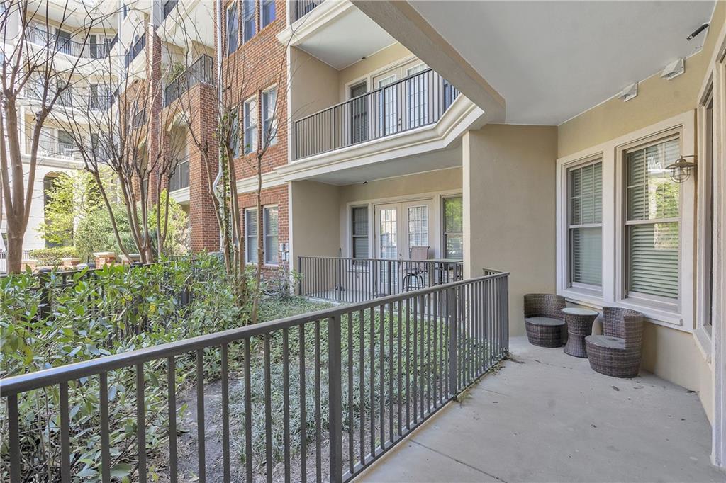 3621 Vinings Slope SE Unit 3204
