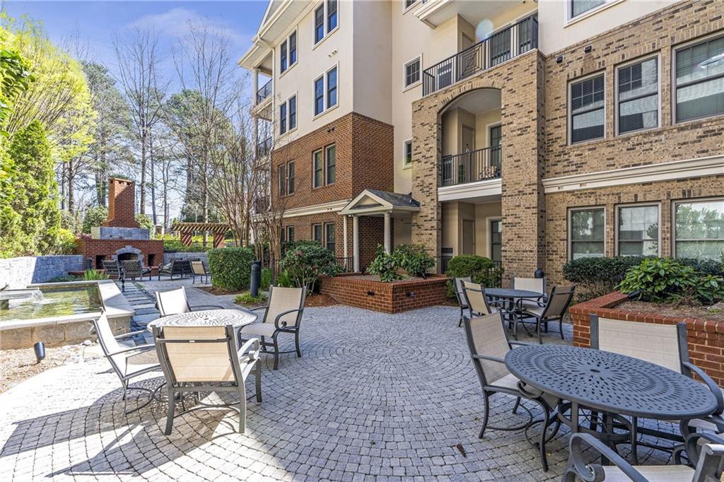 3621 Vinings Slope SE Unit 3204