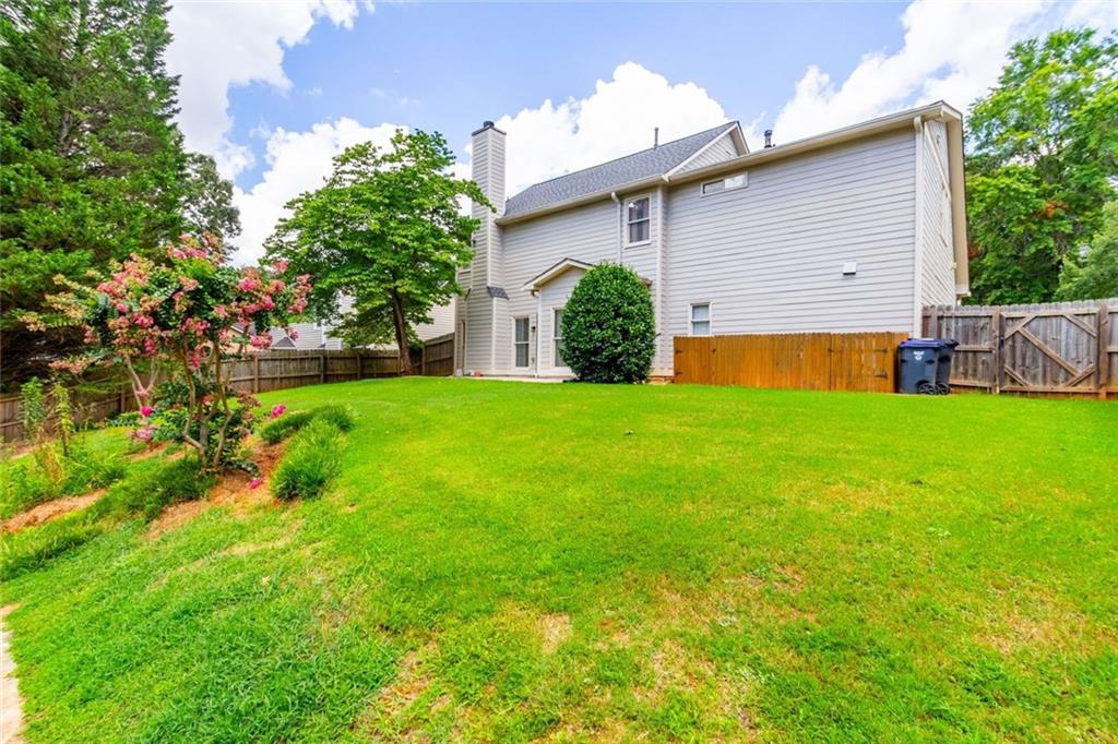 922 Heartwood Circle