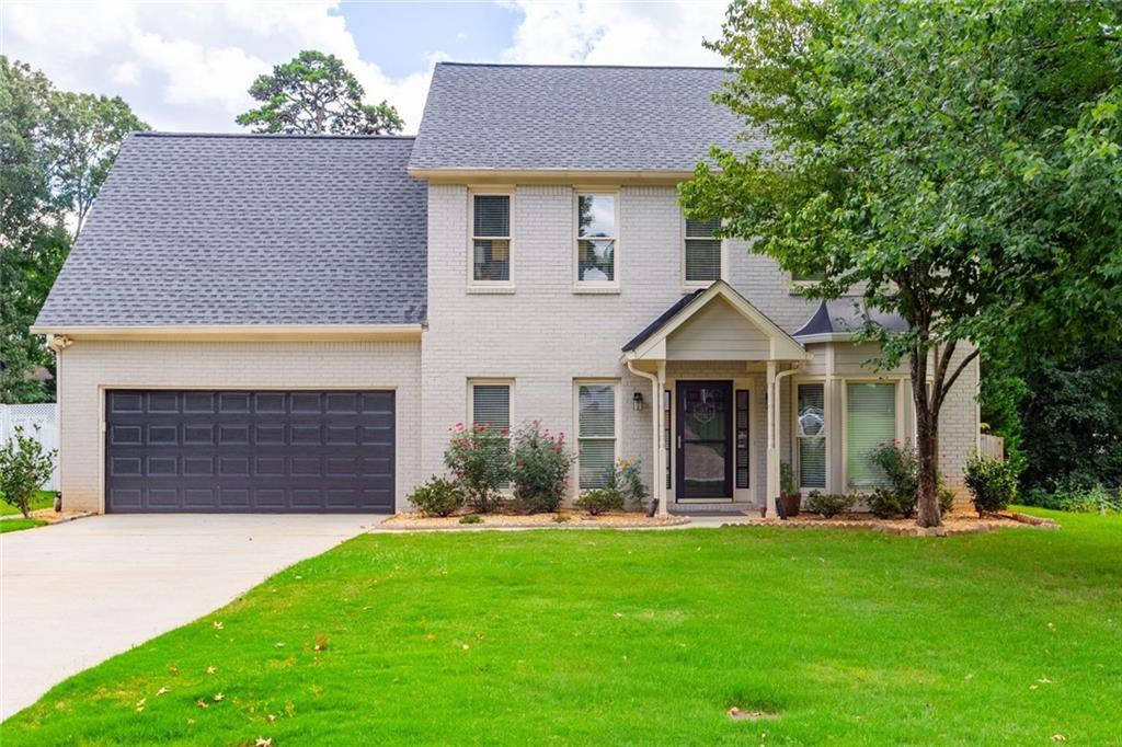 922 Heartwood Circle