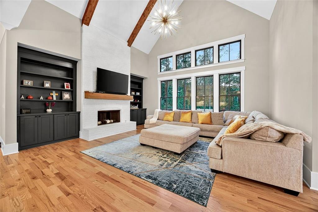 2200 Ellis Mountain Drive SW