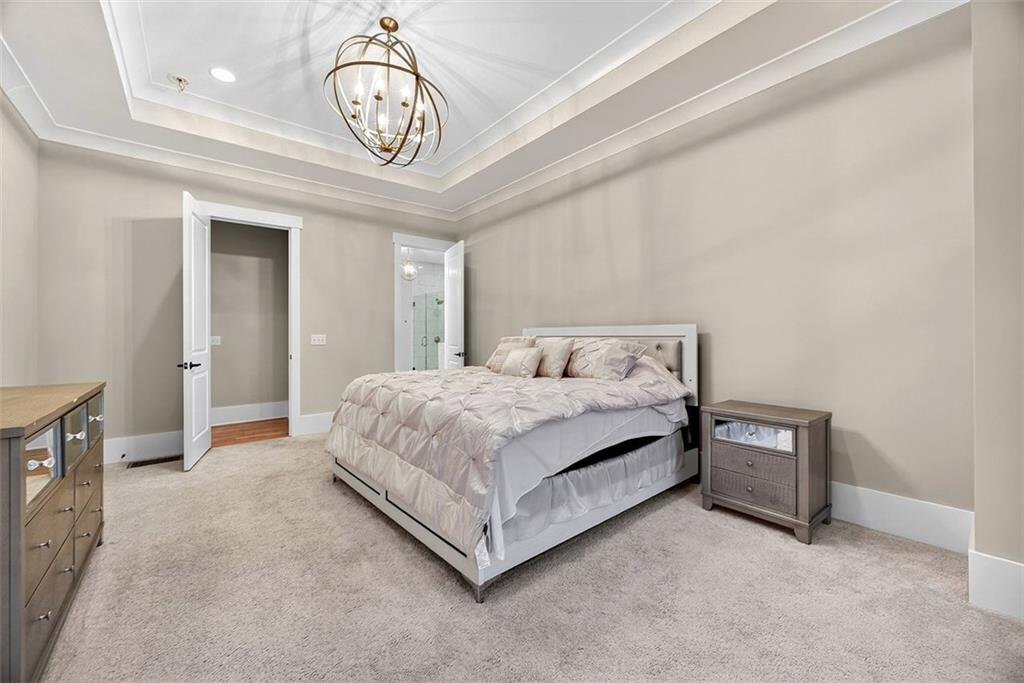 2200 Ellis Mountain Drive SW