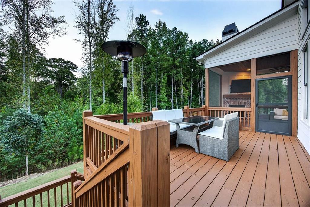 2200 Ellis Mountain Drive SW