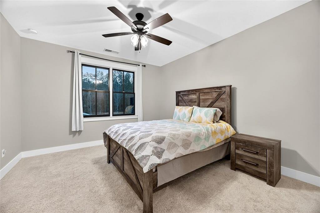 2200 Ellis Mountain Drive SW