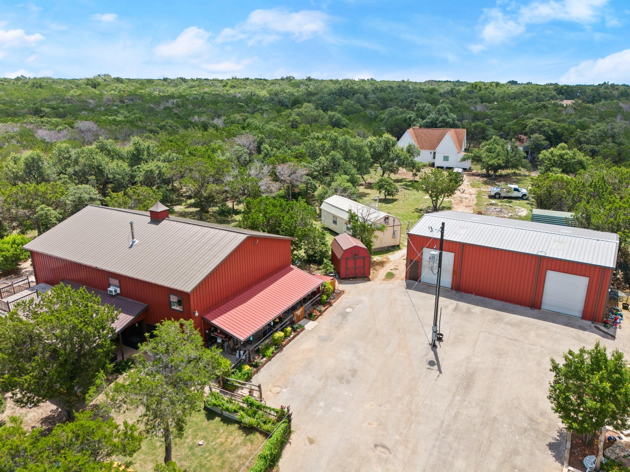 320 Pecan 3 BR