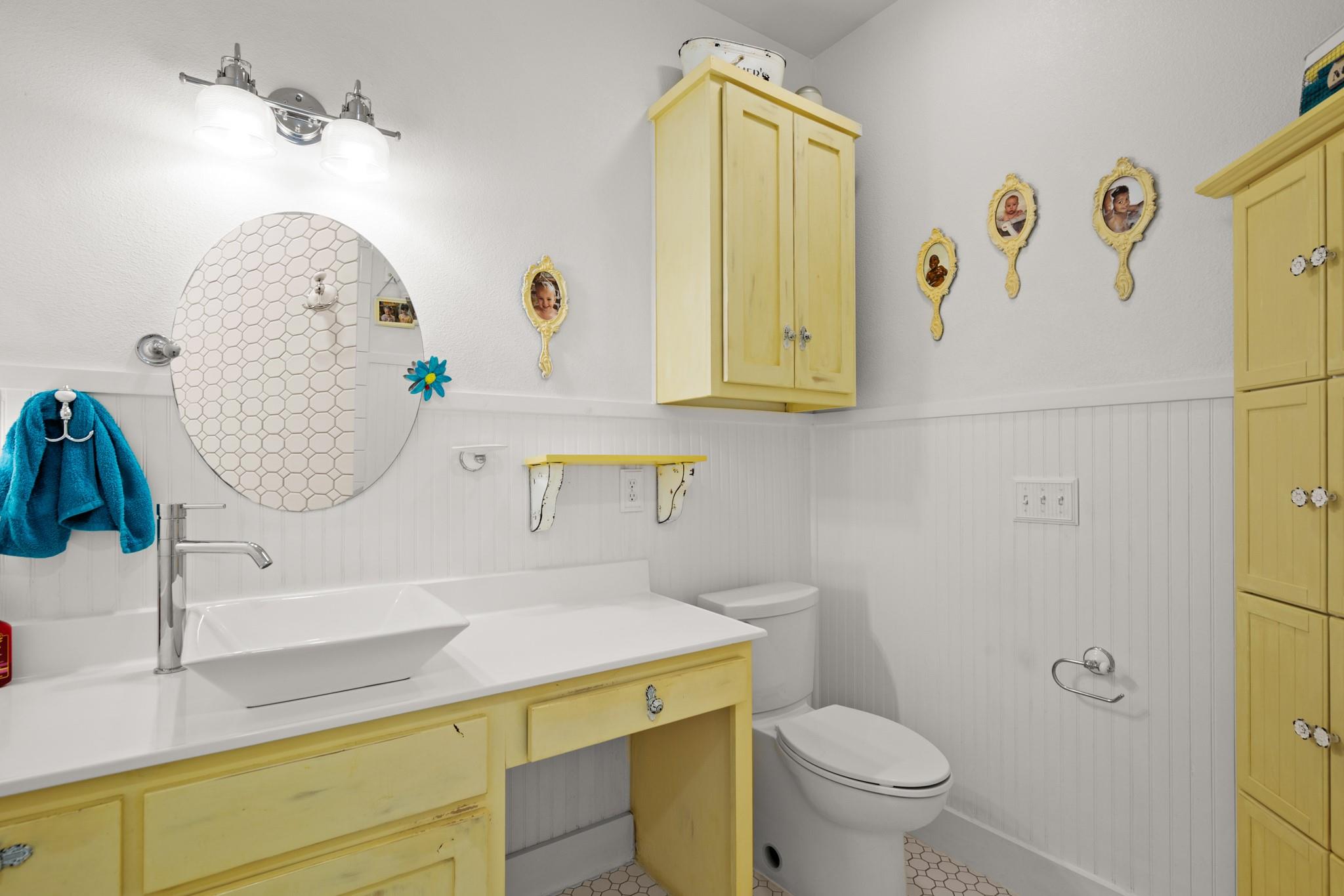 320 Pecan 3 BR