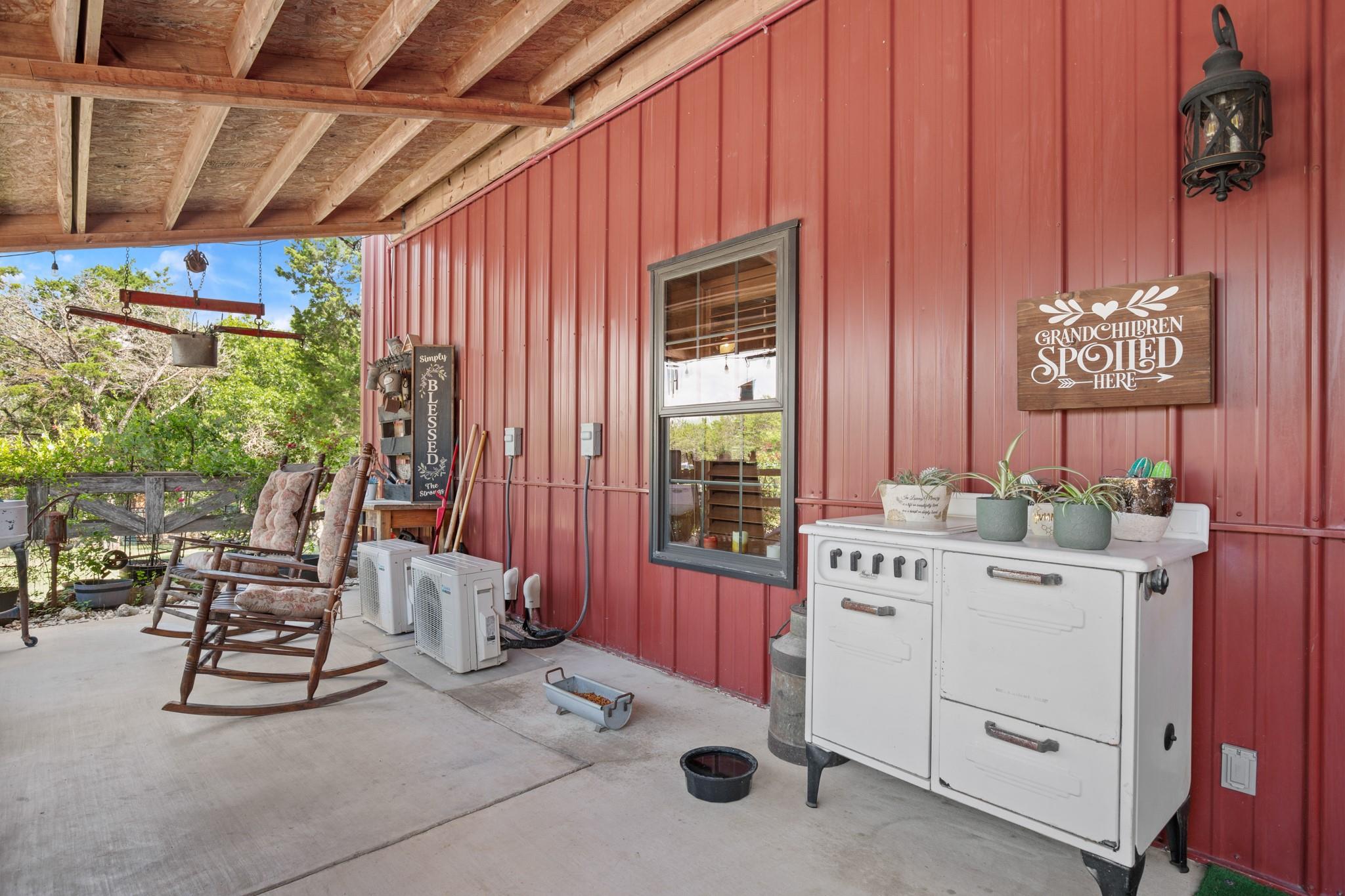 320 Pecan 3 BR