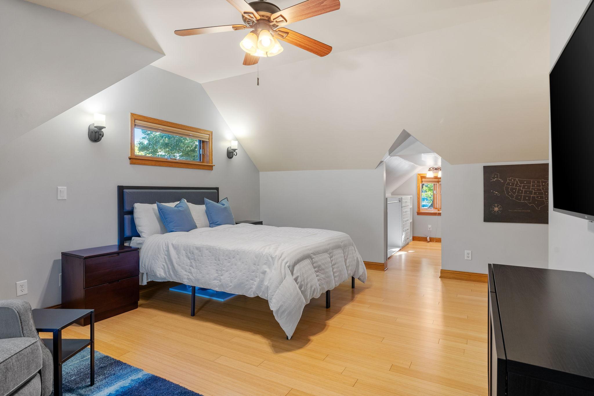 2644 Hampshire Avenue S