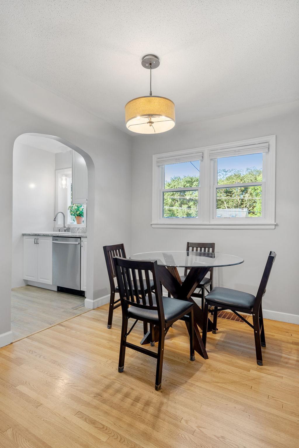 2644 Hampshire Avenue S